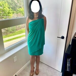 Emerald green Caché one-sleeve Grecian draped dress
